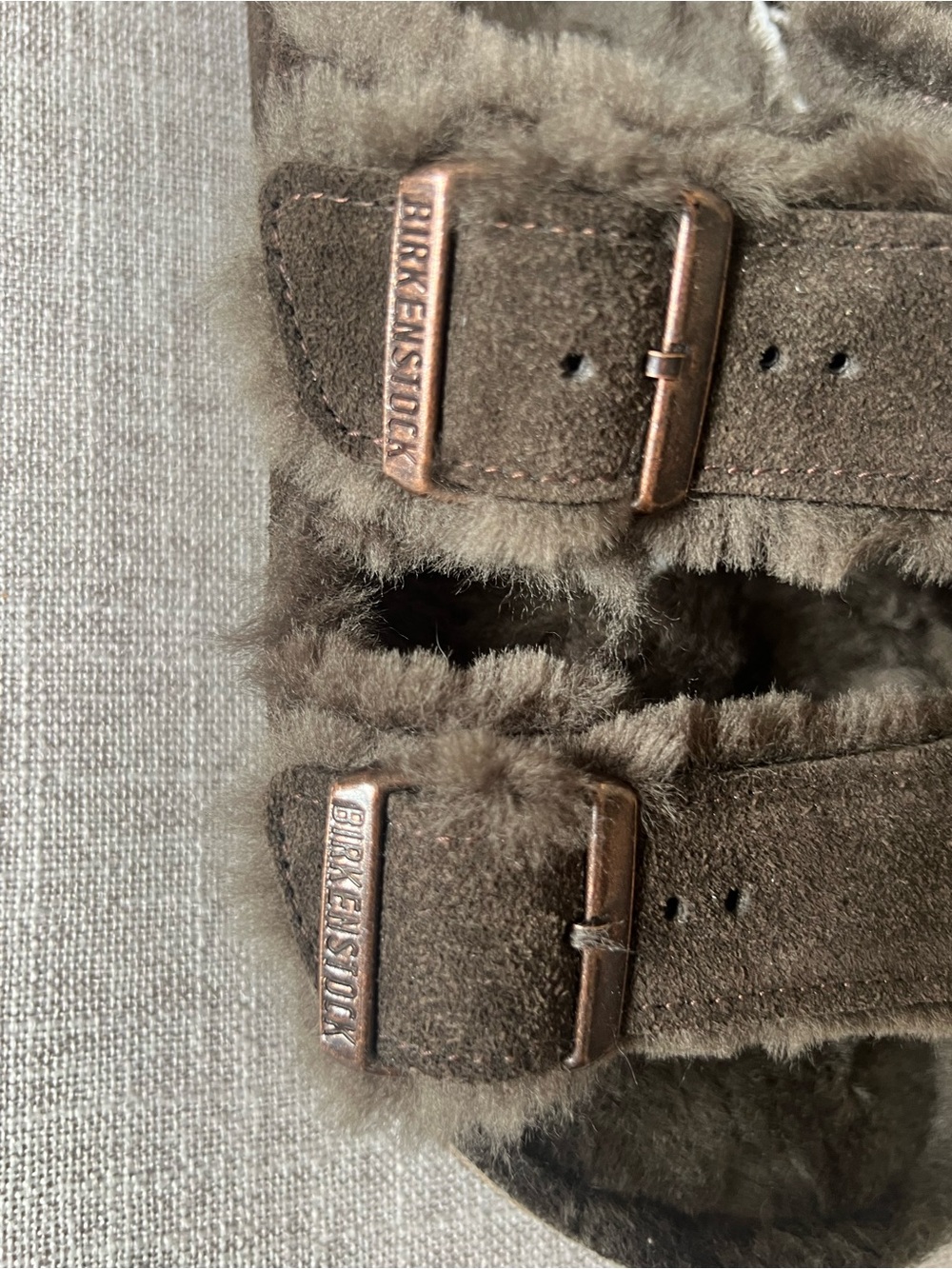 Birkenstock brown slide sandals, women’s 38, (7.5) Double-Buckle Suede Shearling - Picture 5 of 9